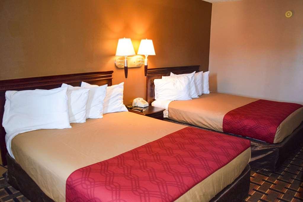 Econo Lodge Richburg Room photo