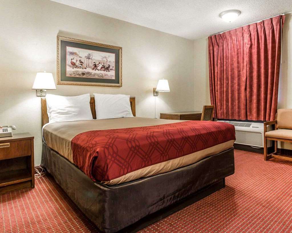 Econo Lodge Richburg Room photo
